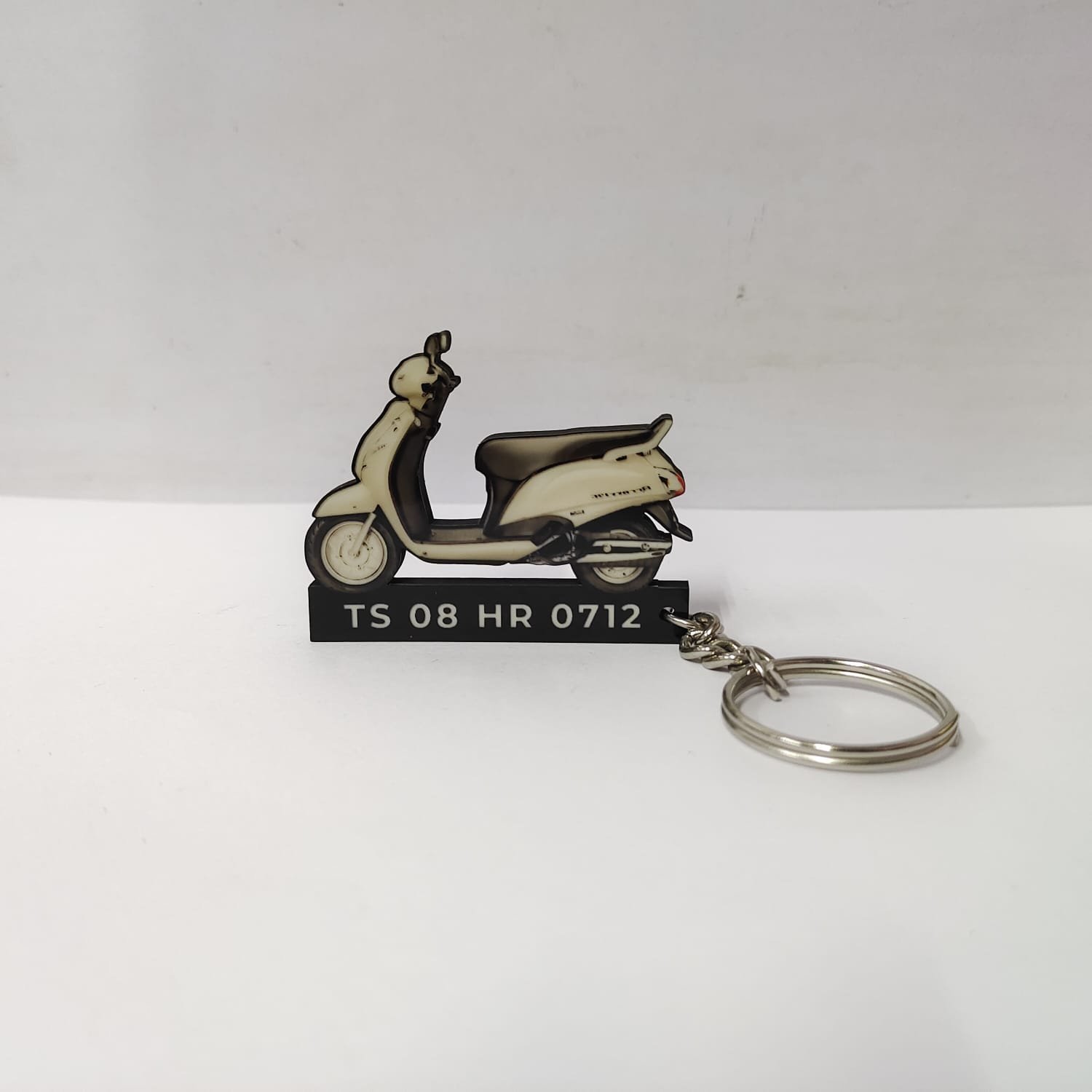 Best Access 125 White Custom Wooden Keychain.