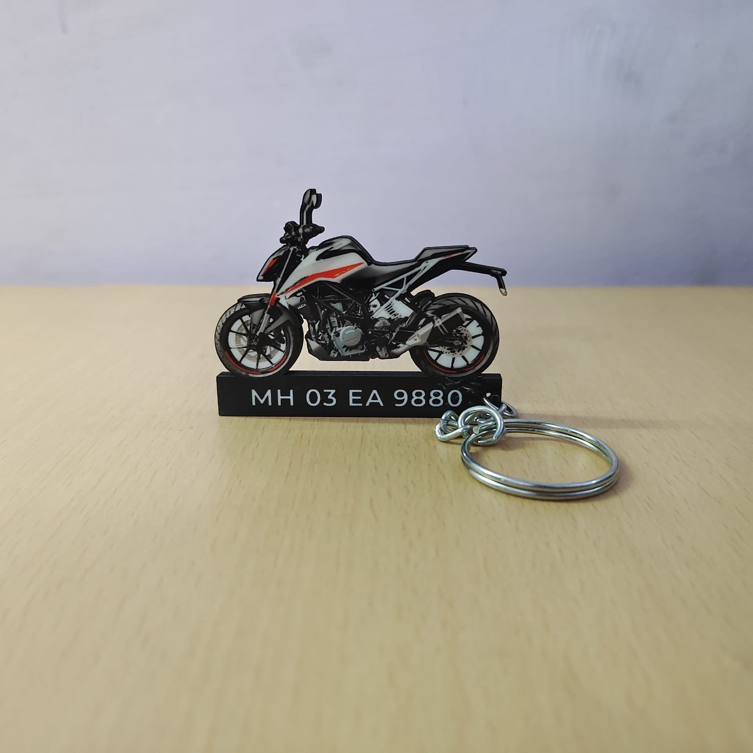 Best White Custom Wooden Keychain - Image 2