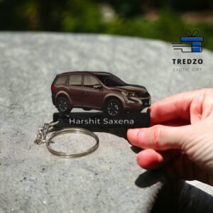 Premium Wooden Car Keychain – Natural Finish