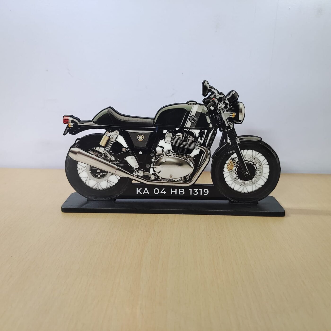 RE Continental GT 650 Green Desk Model