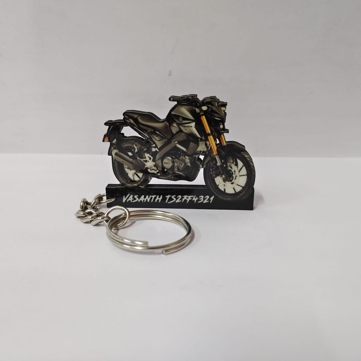 Best Yamaha MT 15 V2 Metallic Black Keychain
