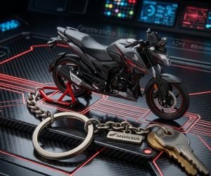 Honda_X-Blade_motorcycle_keychain_202606201709.jpeg